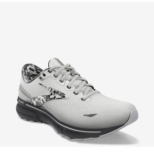 Brooks Ghost 15